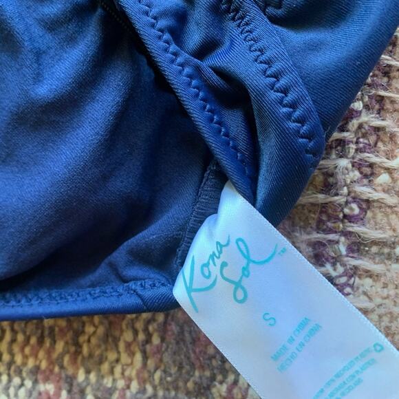 Kona sol deep v navy with white embroidery one piece swimsuit SMALL - Picture 2 of 3